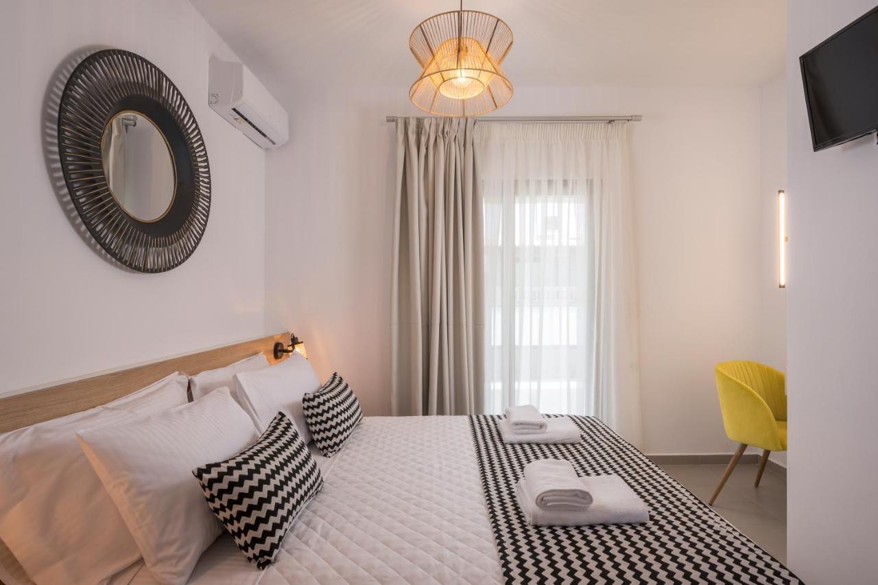 Indigo Blue Seaside Deluxe Apartments Kissamos Exterior photo